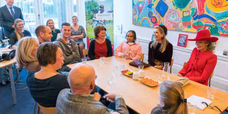 NLD - Den Haag. Werkbezoek van Koningin Máxima en Koningin Mathilde aan Vitalismaatjes. Foto: Redmar Kruithof.