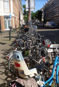 too much bikes in the Zeeheldenkwartier